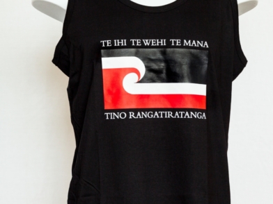Tino Rangatiratanga Maori Flag - tane loose fit singlet